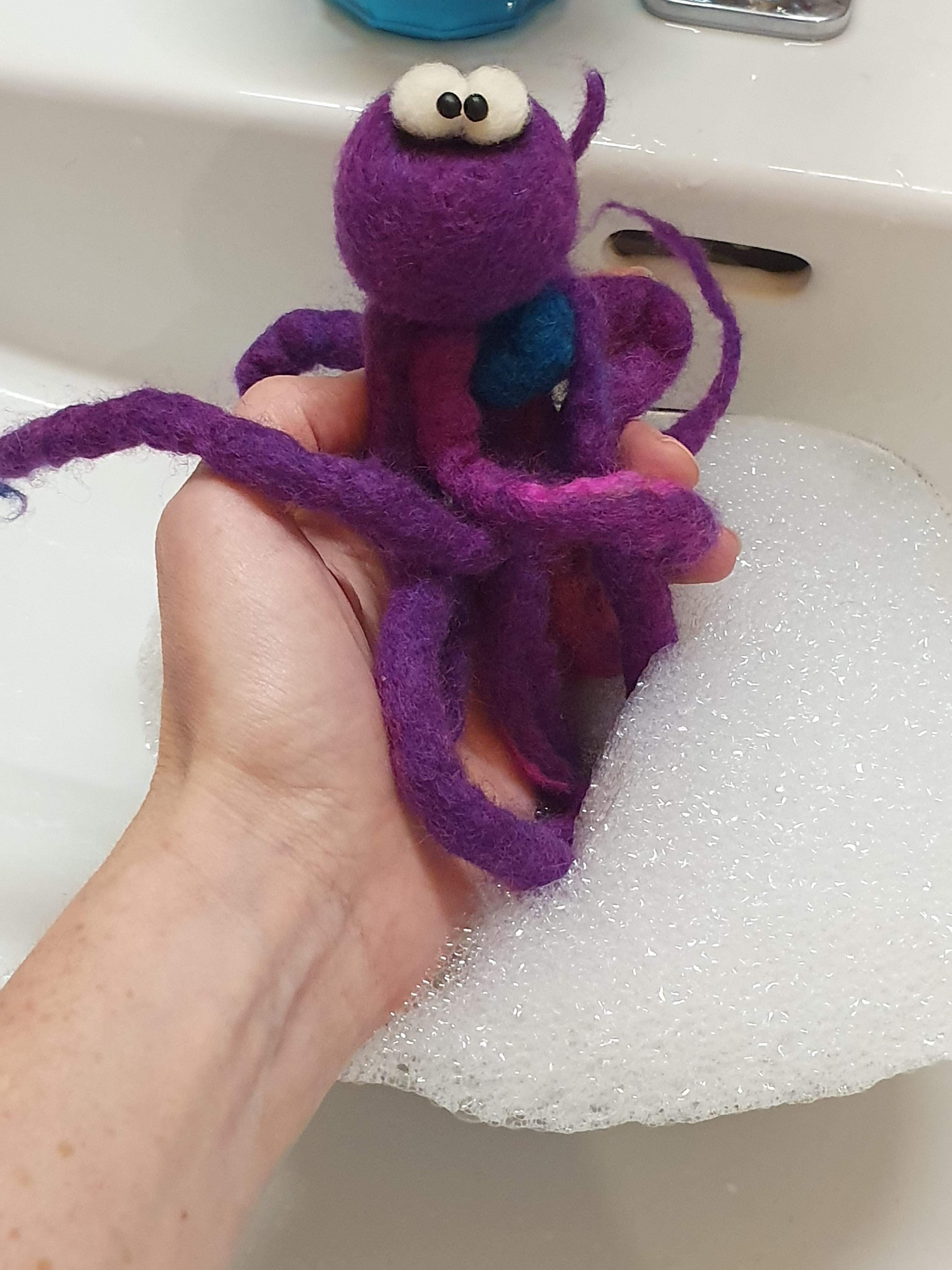 Garderobe/Schlüsselbrett Octopus "Violetta"